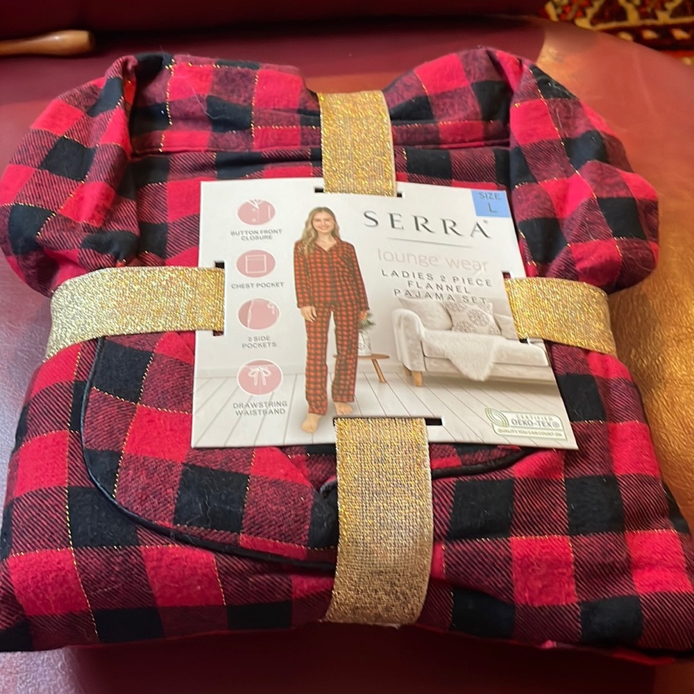 Ladies Serra flannel pajama set🌲